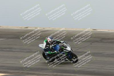 media/Nov-15-2025-Race Pace (Sat) [[8de605a2d8]]/Non Verified Riders (1st 20 Minutes)/Bowl (1015am)/